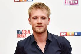 So haben ihn die fans noch nie gesehen. Niklas Osterloh Ich Bin Angekommen Und Das Ist Ein Schones Gefuhl Gala De