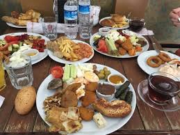 Petrol Petrol Cafe Batman Resmi Tripadvisor