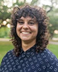 Laurie Lichtenstein's Instagram, Twitter & Facebook