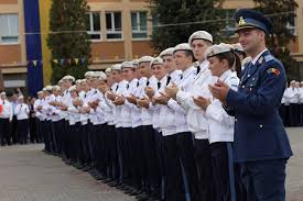 Maybe you would like to learn more about one of these? Majoritatea Elevilor AdmiÈi La Colegiul NaÈional Militar Mihai Viteazul Alba Iulia Sunt Fete Din 2017 Fetele Nu Mai ConcureazÄ Pe Un NumÄr Fix De Locuri Edupedu Ro