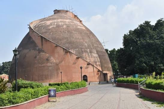 Golghar - Wikipedia