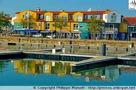 Epingle Sur La Rochelle La Rebelle