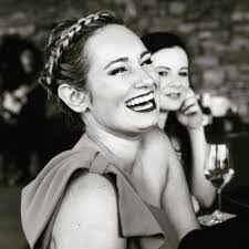 Sarah Mchenry's Instagram, Twitter & Facebook