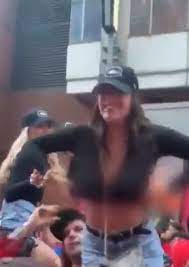 Hockey fan boobs