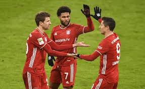 Yeah, the meisterschale is done and secure so essentially bayern has nothing to play for except pride. Bayern End Mini Slump With Tight Win Over Freiburg