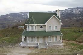 Üç katlı prefabrik ev, çelik yapı apartman. Demonte Prefabrik