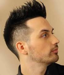 The distinguishing feature of the fringe hairstyle is the longer hair at the front of the head, which forms a waves on your forehead. The 60 Best Short Hairstyles For Men Improb Mens Haircuts Short Mens Hairstyles Short Short Hair Styles