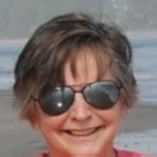 The Two Pound Chic Magnet