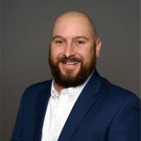 100+ perfiles de «Chris Cams»