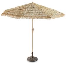 Amazon Com Castlecreek 9ft Thatched Tiki Umbrella Patio Lawn Amp Garden Tiki Umbrella Offset Patio Umbrella Garden Treasures Patio Furniture
