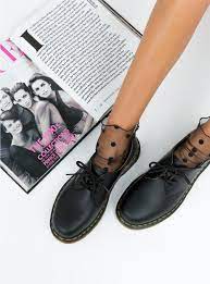 Check spelling or type a new query. Epingle Sur Martens