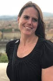 Joan Esson's Instagram, Twitter & Facebook