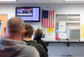 Fed Up With Complaints Sarpy County Officials Want Dmv Office Out Of The Courthouse Local News Omaha Com
