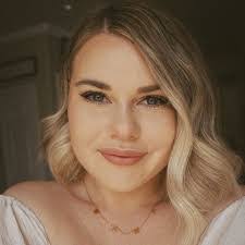 Kelsey Hancock's Instagram, Twitter & Facebook