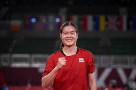 Thet htar thuzar is currently placed 61st in the women's singles badminton world ranking, while soniia cheah is ranked 32nd. Yiedzett0snw M