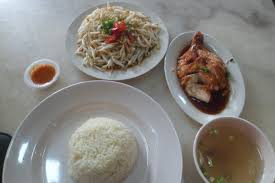 See more ideas about hainanese chicken, chicken rice, favorite dish. Wzulhilmi Kunjungan Pertama Ipoh Hainan Chicken Rice