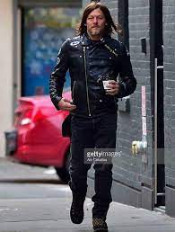 Pin By Gregory Slone On Norman Reedus Daryl Dixon Murphy Macmanus Norman Reedus Daryl Dixon Leather Jacket