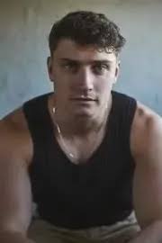 Sam Buchanan 🌟 6.1