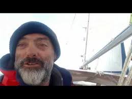 Juan Manuel Ballestero, el marplatense que cruza el océano desde Portugal  en un velero