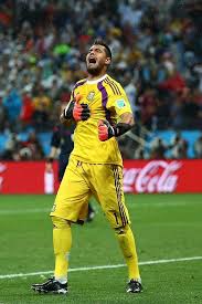 El arquero argentino del manchester united, sergio 'chiquito' romero, sufrió un accidente cerca de las instalaciones de entrenamientos del club inglés. Sergio Romero Argentina Nt Arquero De Futbol Seleccion Argentina De Futbol Portero De Futbol