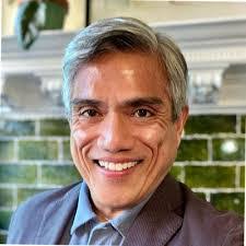 Troy Eggers's Instagram, Twitter & Facebook