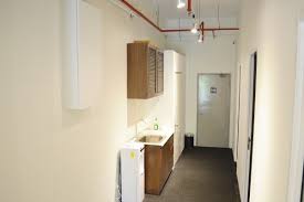 It was the former western terminus for passenger services on the line. Kelana Centre Point Avenue Business Centre