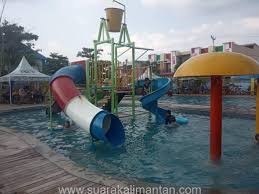 Sampit water park youtube from i.ytimg.com area rekreasi yang baru resmi dibuka pada 18 januari 2016 ini berdiri di atas lahan seluas 6.000 meter persegi dan … harga tiket waterpark sampit : Warga Banjarmasin Berkunjung Ke Wahana Borneo Water Park Suara Rakyat Kalimantan