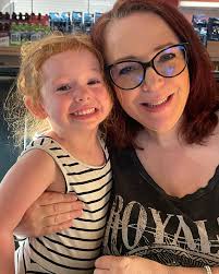 Meredith Everett (@soverymerry) • Instagram photos and videos