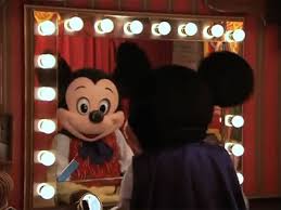 Talking mickey mouse magic kingdom. Mickey Mouse Now Talks To Individual Guests At The Magic Kingdom World Of Walt
