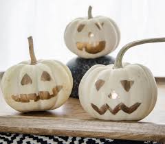 Elegant Gold Painted White Pumpkins Pumpkin Decorating Gold Leaf Diy White Pumpkins