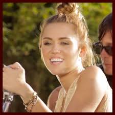 I love this backyard sessions, and i hope you do too. Shine On Media Miley Cyrus Releases New Backyard Sessions Cover Look What They Ve Done To My Song