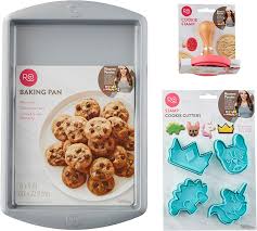 Rosanna pansino chocolate chip cookie recipe. Wilton Rosanna Pasino By Nerdy Numies 2104 3687 Cookie Baking Set Biscuit Cutters Assorted Amazon De Kuche Haushalt