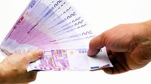 The $1,000 note stopped being issued in 2000. Kommentar Des Tages 1000 Euro Gutschein Besser Fur Lebensmittel Krone At