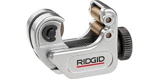 This is an excellent performing model that is designed for not only cutting pvc pipes but also cpvc, pe, rubber hose, pex, pp, and multilayer tubing. Top 10 Pipe Cutters Of 2021 Video Review