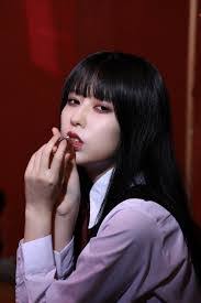 Emi Tanaka's Instagram, Twitter & Facebook