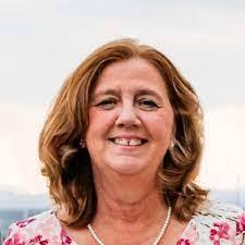 Ursula Carney's Instagram, Twitter & Facebook