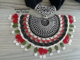Igne Oyasi Igne Oyasi Fular Igne Oyasi Modelleri Needle Work Igne Oyasi Namaz Ortusu Ceyizlik Taki Aksesuar Street Style Tesett Orgu El Yapimi Taki Oya