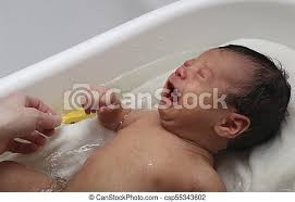 You need to keep several things ready before you bathe your baby. Newborn Baby Crying Taking A Bath And Hand Of Mother Canstock