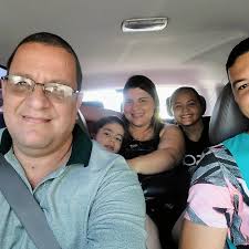 Deus permite algumas pessoas somente passar pelas nossas vidas. Outras  porém são para vida toda. Conexão Lajedo PE para Rio de Janeiro. Amigos,  filhos de coração, presentes do Senhor na nossa vida. #