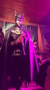Klarino Gif Find Share On Giphy Batman Gif Giphy Gif