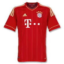 The bayern munich away jerseys are generally white or black and are often rotated each season with the third kit, or champions league kit. Bayern Munich Football Shirt Archive