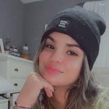 Darlene Collado (@ColladoDarlene)