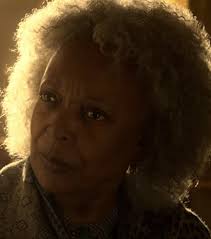 Meanwhile, amenadiel cleans up the club, and linda mothers a genius. Lucifer Season 5 Episode 4 Review It Never Ends Well For The Chicken Tv Fanatic