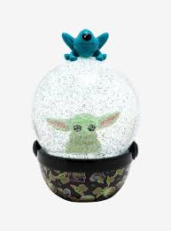 Star Wars The Mandalorian The Child Snow Globe Snow Globes Mandalorian Frog Sitting