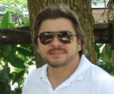 Farmacêutico desaparece no lago em Terra Santa