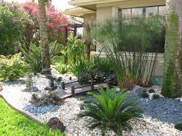 See more ideas about florida landscaping, garden design, planting flowers. Garden And Patio Side Yard Garden Landscaping Tropical House Design With Wooden Bridge Wh Patio Landscape Design Backyard Landscaping Designs Home Landscaping