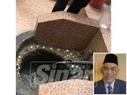 August 3, 2017 by editorfs. Aktiviti Khurafat Di Telaga Tok Sheikh