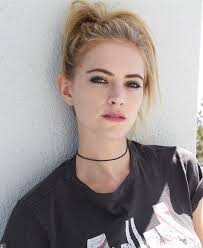 Pin By Mail Steglich On Ew Strawberry Blonde Hair Toner For Blonde Hair Hair Product Reviews