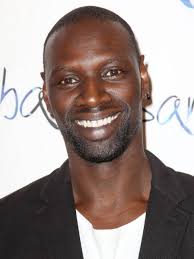 Dans l'ombre d'arsène, diffusée sur netflix depuis le 8 janvier dernier. Omar Sy Height Weight Size Body Measurements Biography Wiki Age