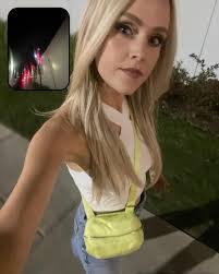 Candice Russell's Instagram, Twitter & Facebook